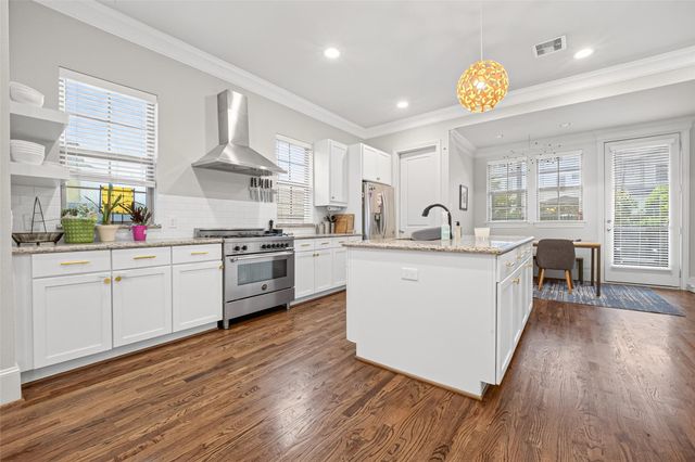 830 W 17th Street A, Houston, TX 77008