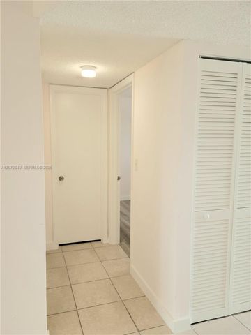 8620 N Sherman Circle 306, Miramar, FL 33025