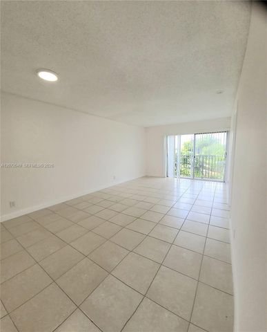 8620 N Sherman Circle 306, Miramar, FL 33025