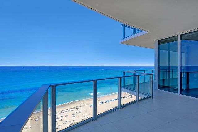 3100 N Ocean Drive H-1703, Riviera Beach, FL 33404