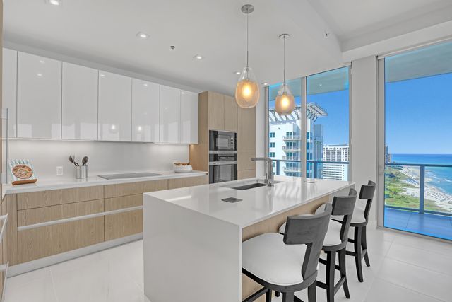 3100 N Ocean Drive H-1703, Riviera Beach, FL 33404