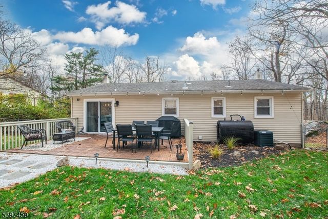 10 Panorama Dr, Vernon Twp., NJ 07461