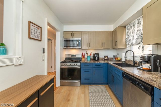 10 Panorama Dr, Vernon Twp., NJ 07461