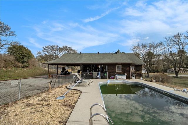 3 Shadow Lane, Cartersville, GA 30120