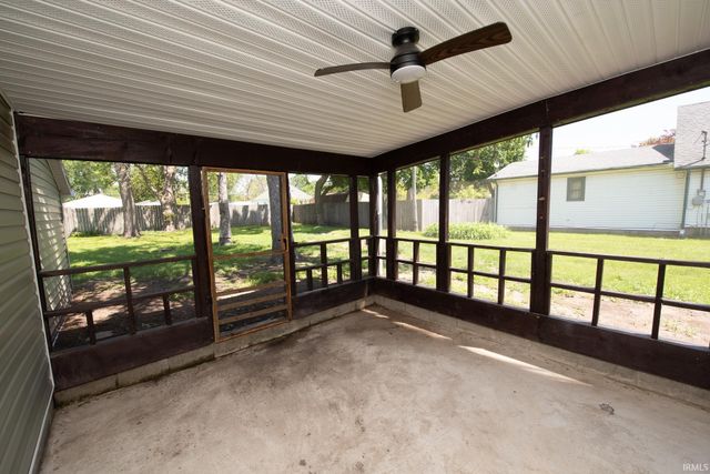 402 E 3Rd Street, Brookston, IN 47923