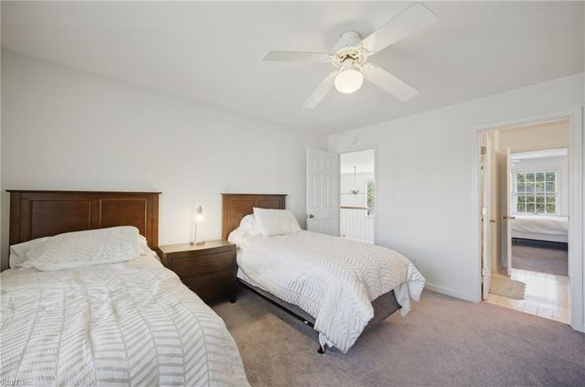 1712 Maze Hill MEWS, Virginia Beach, VA 23455