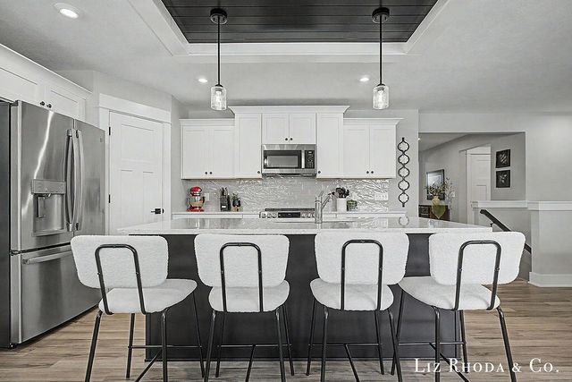 1689 Portadown Road, Byron Center, MI 49315