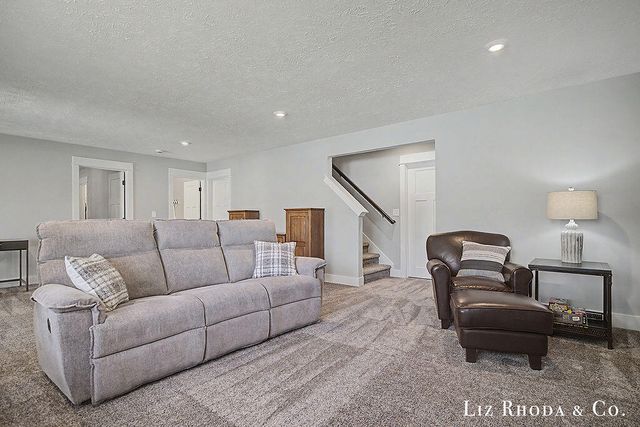 1689 Portadown Road, Byron Center, MI 49315