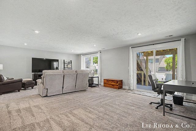 1689 Portadown Road, Byron Center, MI 49315