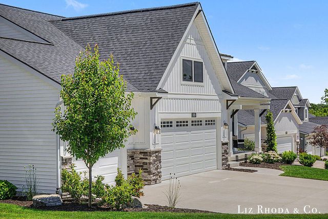 1689 Portadown Road, Byron Center, MI 49315