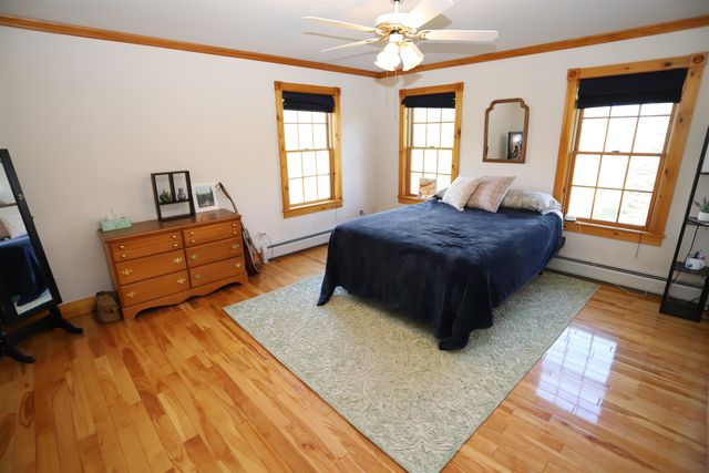 36 Tomahawk Path, Derby, VT 05829