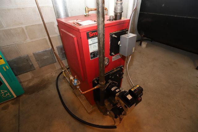 36 Tomahawk Path, Derby, VT 05829