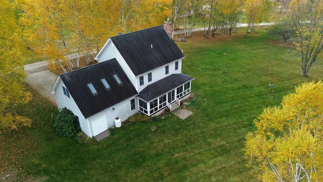 36 Tomahawk Path, Derby, VT 05829