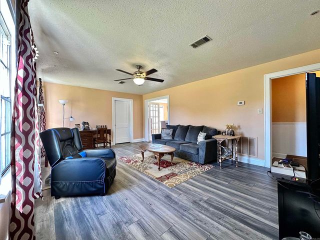 1207 N Arch Street, Sheridan, AR 72150