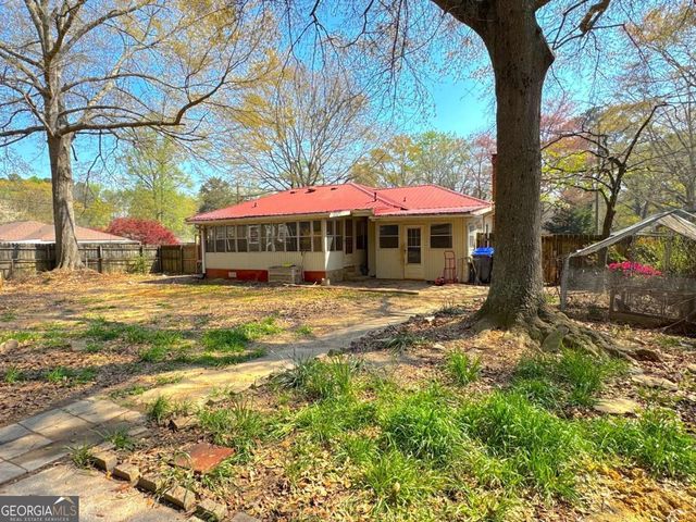 6383 Arthur Drive, Lithia Springs, GA 30122