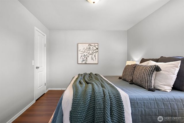 1056 Harrison Avenue, Blaine, WA 98230