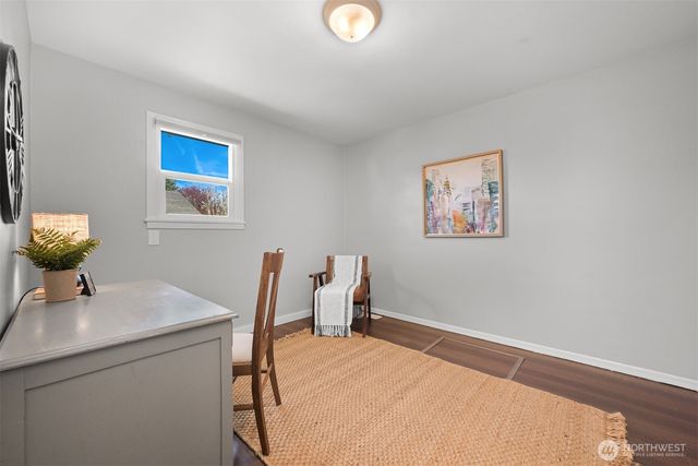 1056 Harrison Avenue, Blaine, WA 98230