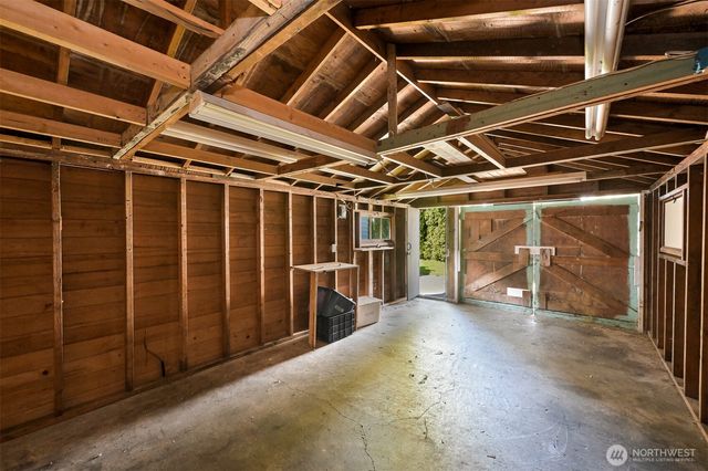 1056 Harrison Avenue, Blaine, WA 98230