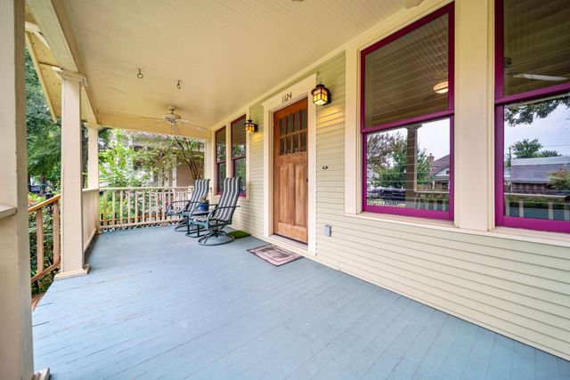 1124 Ashland Street, Houston, TX 77008