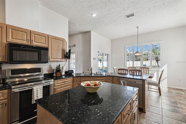 7904 PORTRAIT COURT, New Port Richey, FL 34654