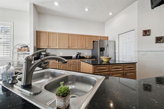 7904 PORTRAIT COURT, New Port Richey, FL 34654