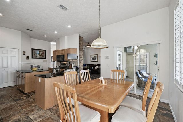 7904 PORTRAIT COURT, New Port Richey, FL 34654