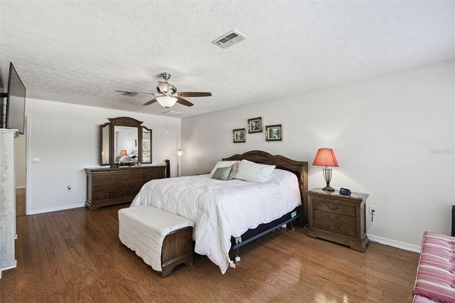 7904 PORTRAIT COURT, New Port Richey, FL 34654