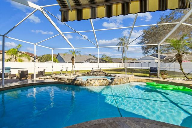 7904 PORTRAIT COURT, New Port Richey, FL 34654