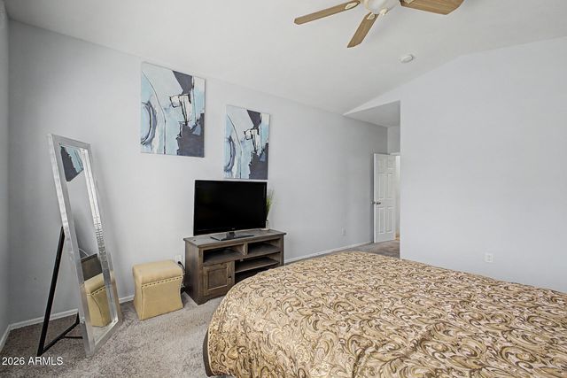 3312 E MALDONADO Drive, Phoenix, AZ 85042