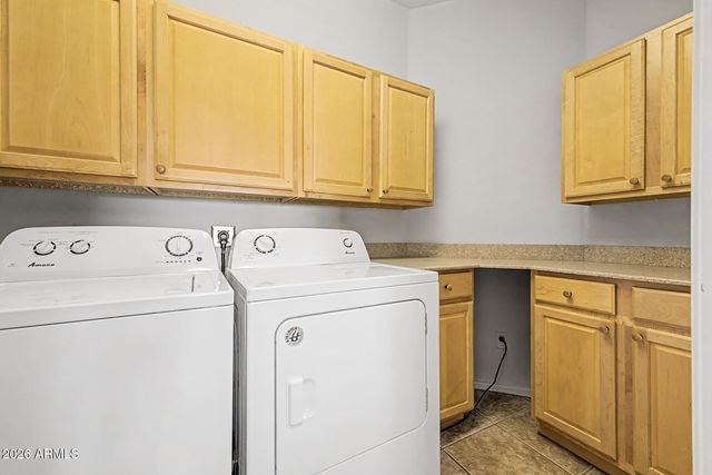 3312 E MALDONADO Drive, Phoenix, AZ 85042