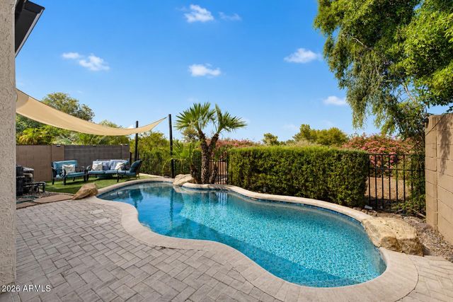 3312 E MALDONADO Drive, Phoenix, AZ 85042