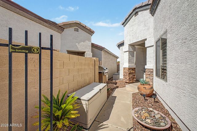 3312 E MALDONADO Drive, Phoenix, AZ 85042