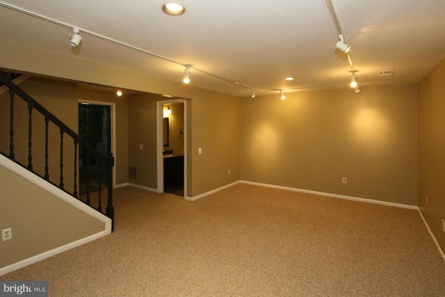153 FINALE TER, Silver Spring, MD 20901