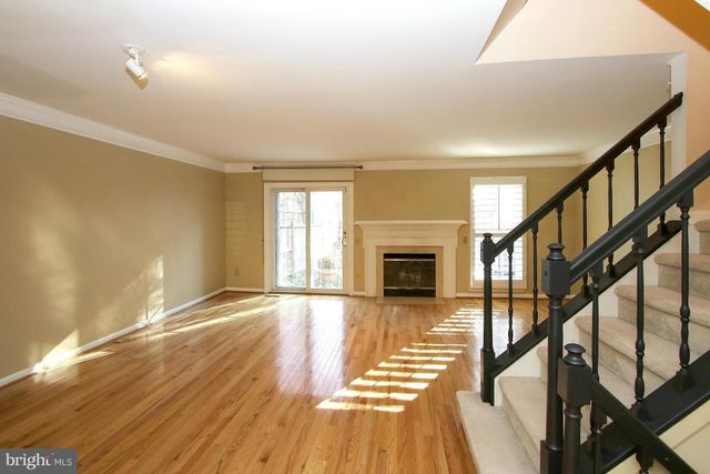 153 FINALE TER, Silver Spring, MD 20901