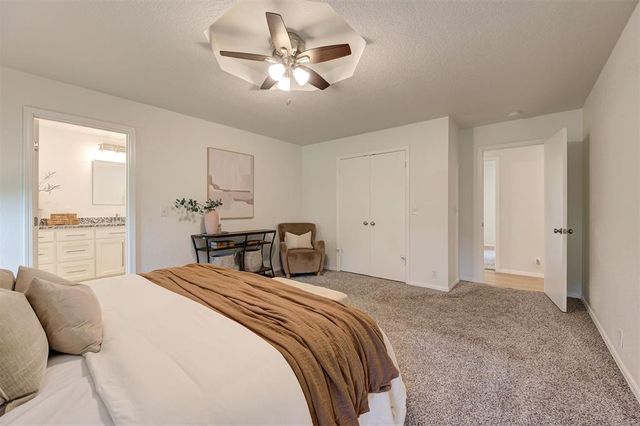 2700 Summer Set Trail, Edmond, OK 73012