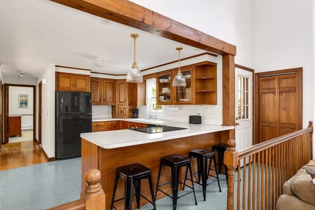 215 Forest St, Franklin, MA 02038