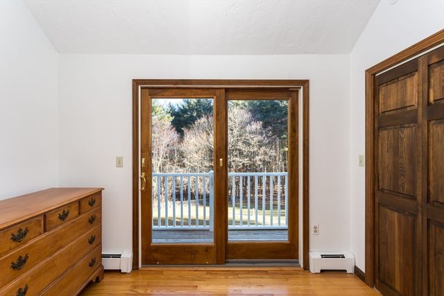 215 Forest St, Franklin, MA 02038