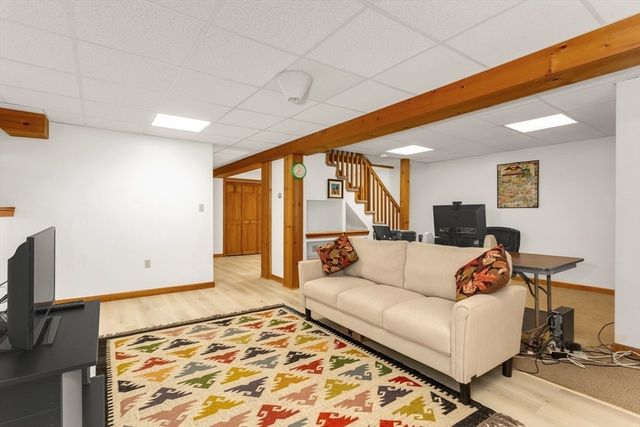 215 Forest St, Franklin, MA 02038