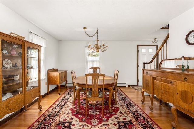 215 Forest St, Franklin, MA 02038