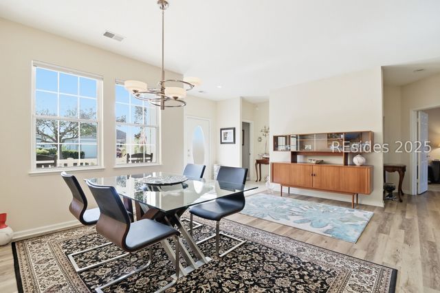 20 Fenwick Dr, Bluffton, SC 29909