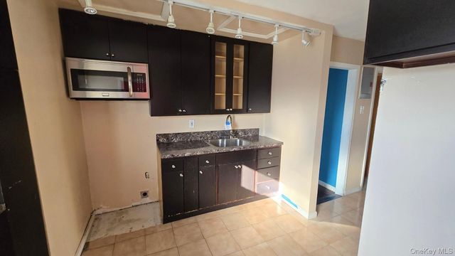 130-57 233rd Street, Rosedale, NY 11422