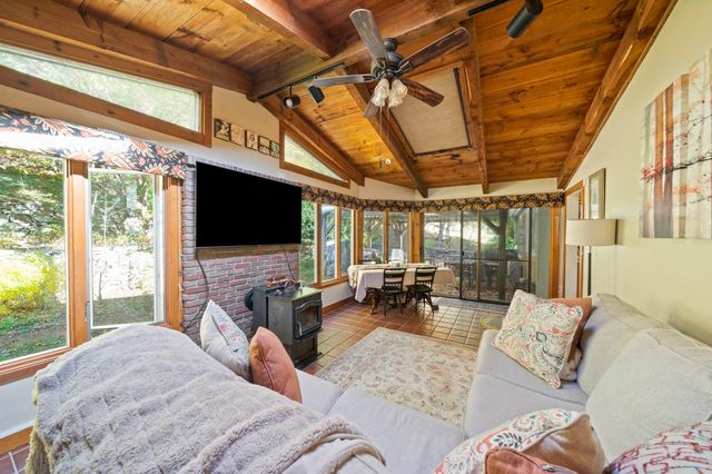 26 Church St, Norwell, MA 02061