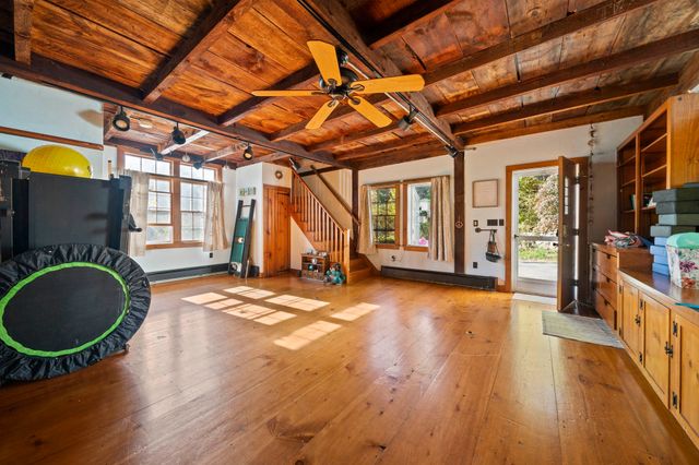 26 Church St, Norwell, MA 02061