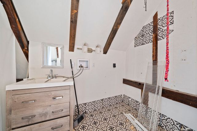 26 Church St, Norwell, MA 02061