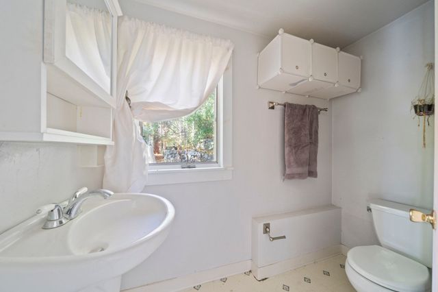 26 Church St, Norwell, MA 02061
