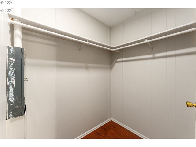 8951 Se FULLER Rd 7, Happy Valley, OR 97086