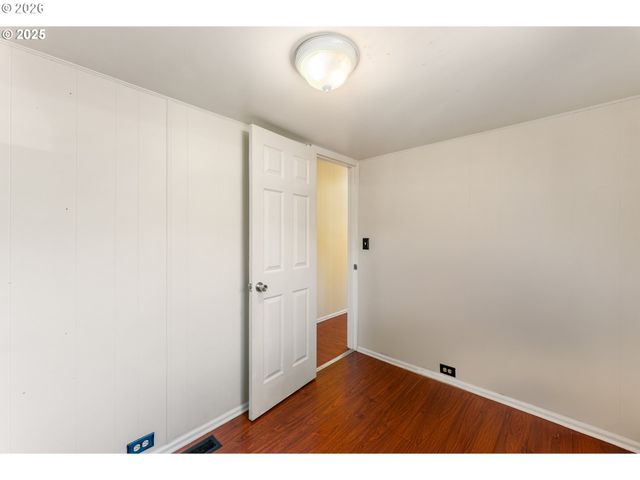 8951 Se FULLER Rd 7, Happy Valley, OR 97086