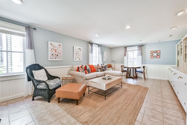 1814 Avenue K, Galveston, TX 77550