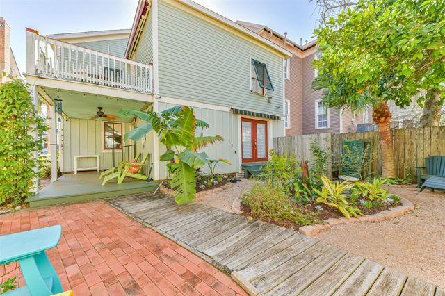 1814 Avenue K, Galveston, TX 77550
