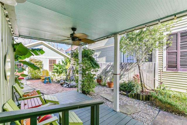 1814 Avenue K, Galveston, TX 77550